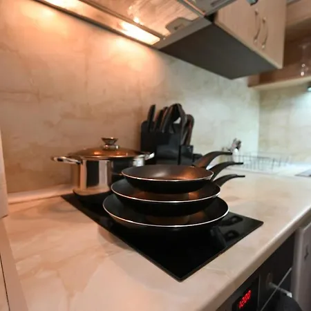 Romance Studio-steps From Thesea Apartman *