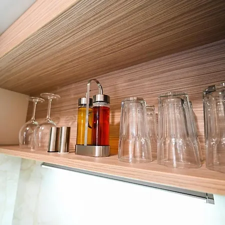 Romance Studio-steps From Thesea Apartman *