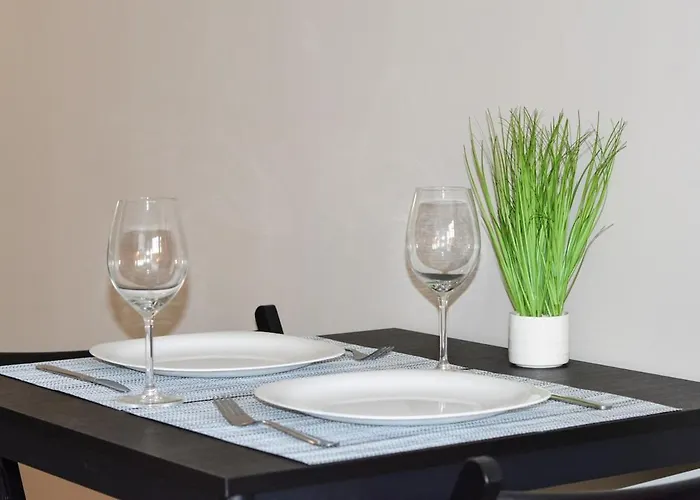 公寓 Romance Studio-steps From Thesea *