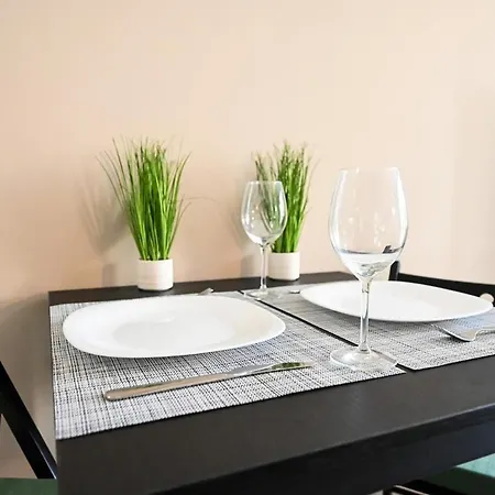 Romance Studio-steps From Thesea וארנה