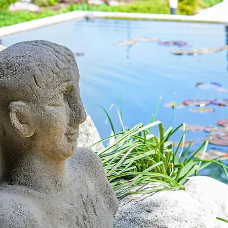 Romance Studio-steps From Thesea * וארנה